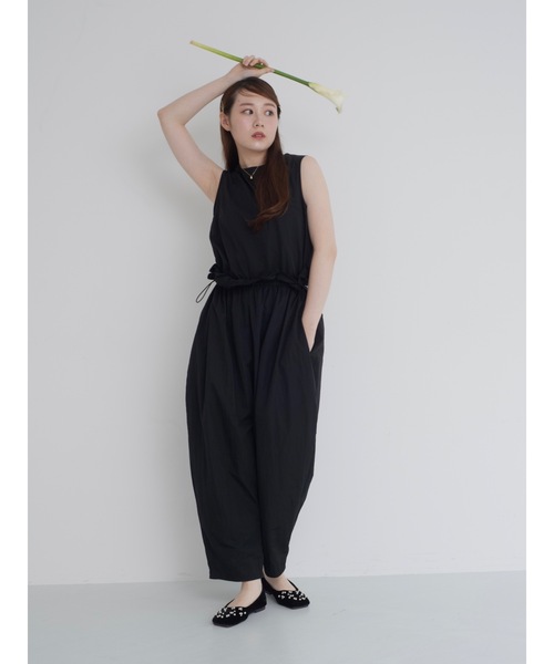 JUMELLE（ジュメロ）の「taffeta all in one（サロペット/オーバーオール・レディース・アイボリー/ブラック・MEDIUM）」の9枚目の写真
