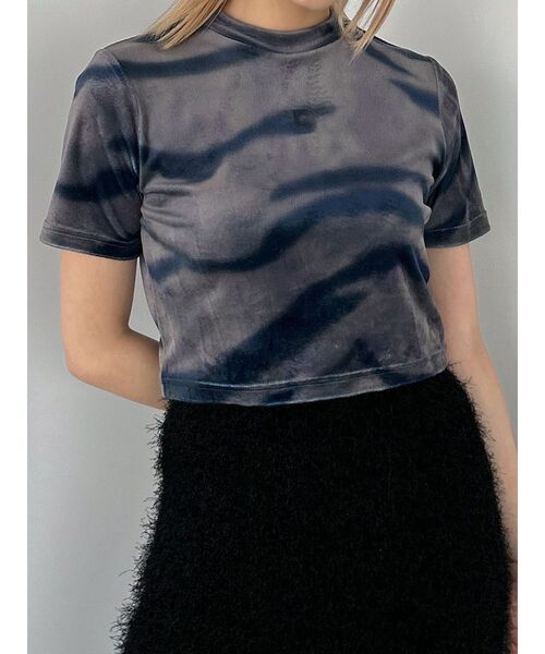 EMODA(エモダ)の「ハイネックベロアトップス(Tシャツ/カットソー・レディース・その他/ライム/ブルー/ブラック/その他1・FREE)」の13枚目の写真