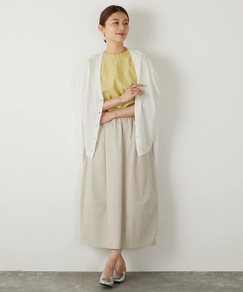 MELROSE claire(メルローズ クレール)の「【ハイゲージさりげなく上品なラメシアー天竺Vカーデ&クルーネック2WAYニット】(カーディガン/ボレロ・レディース・グレー/ブラック/ホワイト/イエロー・FREE)」の10枚目の写真