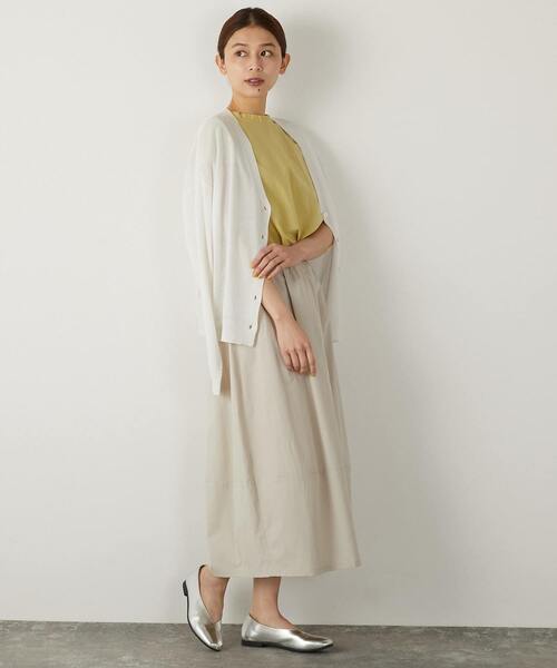 MELROSE claire(メルローズ クレール)の「【ハイゲージさりげなく上品なラメシアー天竺Vカーデ&クルーネック2WAYニット】(カーディガン/ボレロ・レディース・グレー/ブラック/ホワイト/イエロー・FREE)」の11枚目の写真