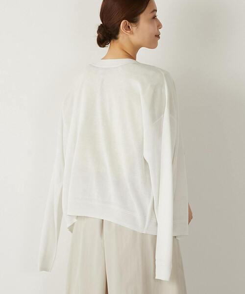 MELROSE claire(メルローズ クレール)の「【ハイゲージさりげなく上品なラメシアー天竺Vカーデ&クルーネック2WAYニット】(カーディガン/ボレロ・レディース・グレー/ブラック/ホワイト/イエロー・FREE)」の12枚目の写真