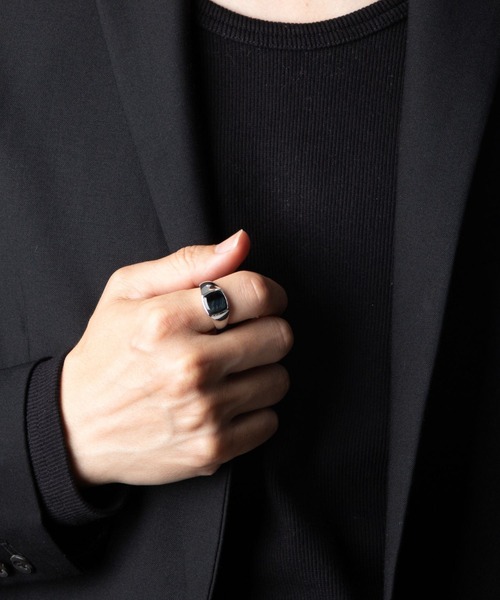 TOM WOOD（トムウッド）の「TOM WOOD Kay Ring Blue Howk Eye