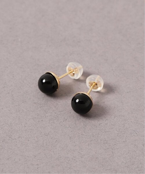 Lilas(リラ)の「オニキス6mmカップボールピアス K10(両耳)(ピアス(両耳用)・レディース・ゴールド・FREE)」の5枚目の写真