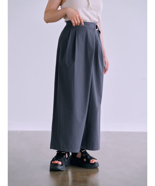 訳あり　コヒナ リネンライクアシメタックサロペットパンツ-short ブルー デニムライクキャミサロペット-short & regular | 小柄・低身長
