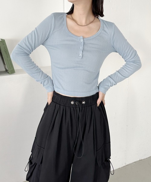 CLEA（クレア）の「プチフラワーコンパクトリブトップス（Tシャツ/カットソー・レディース・ホワイト/アイボリー/ブルー/イエロー・FREE）」の20枚目の写真