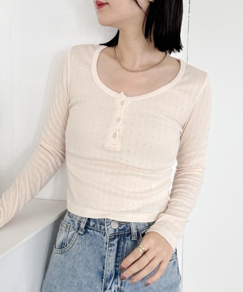 CLEA（クレア）の「プチフラワーコンパクトリブトップス（Tシャツ/カットソー・レディース・ホワイト/アイボリー/ブルー/イエロー・FREE）」の13枚目の写真