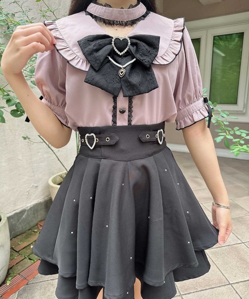 ROJITA(ロジータ)の「パールチェーンリボンブローチ付ブラウス(シャツ/ブラウス・レディース・ホワイト/ピンク/ブルー・FREE)」の6枚目の写真