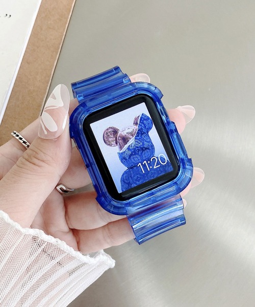 LUON(ルオン)の「LUON/ Apple Watch Band / アップルウォッチ クリアカラー 一体式 バンド(デジタル腕時計・レディース・パープル/イエロー/オレンジ/グリーン/ブルー/ブラック/ピンク/ホワイト・A/B)」の4枚目の写真