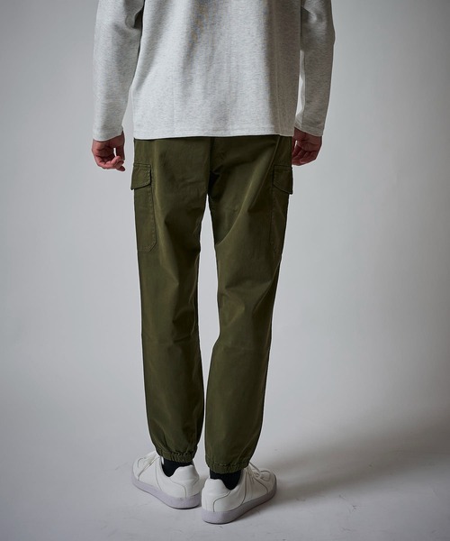 Gramicci(グラミチ)の「【Gramicci/グラミチ】NN-CARGO-JOGGER PANTS / オーガニックコットンジョガーパンツ GMP4-FJP01(カーゴパンツ・メンズ・ベージュ/チャコールグレー/オリーブ/ブラック/ライトベージュ/カーキ/チャコール・X-LARGE/LARGE/MEDIUM/SMALL)」の15枚目の写真