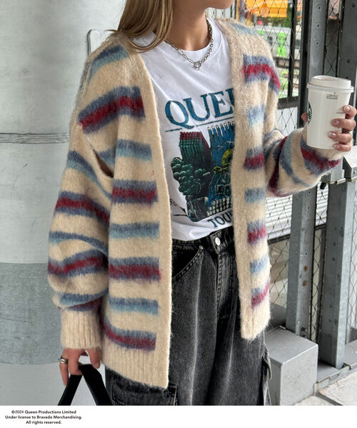 CIAOPANIC（チャオパニック）の「肩スリットボーダーカーディガン（カーディガン/ボレロ・レディース・レッド/ベージュ/オフホワイト/グレー/ブラック・ONE SIZE）」の8枚目の写真