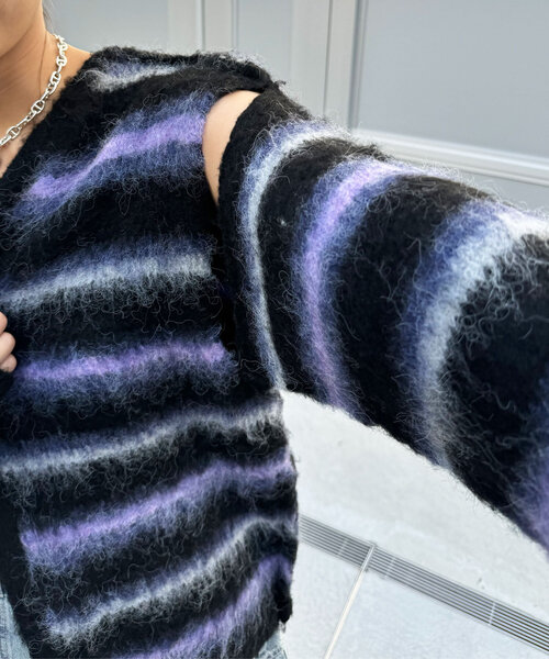 CIAOPANIC（チャオパニック）の「肩スリットボーダーカーディガン（カーディガン/ボレロ・レディース・レッド/ベージュ/オフホワイト/グレー/ブラック・ONE SIZE）」の17枚目の写真