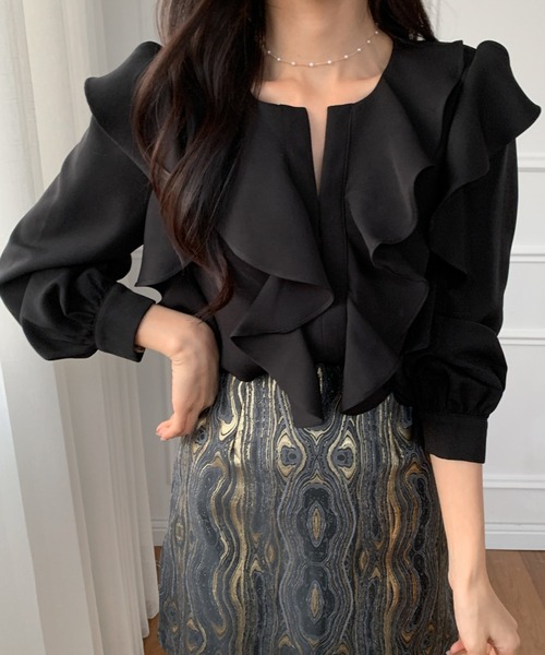 ECLIN（エクラン）の「キーネックフリルブラウス（シャツ/ブラウス・レディース・ホワイト/ブラック/グレー・M/L/XL）」の4枚目の写真