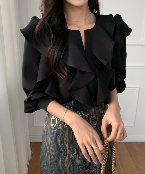 ECLIN（エクラン）の「キーネックフリルブラウス（シャツ/ブラウス・レディース・ホワイト/ブラック/グレー・M/L/XL）」の6枚目の写真