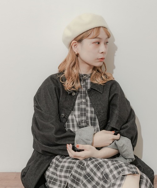 SMELLY（スメリー）の「シンプルバスクベレー（ハンチング/ベレー帽・レディース・ブラウン/アイボリー/ブラック/グレー・-）」の21枚目の写真