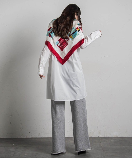 MAYSON GREY（メイソングレイ）の「スキッパーチュニックシャツ≪手洗い可能≫（シャツ/ブラウス・レディース・ダークネイビー/ホワイト/ブルー・M/S）」の13枚目の写真