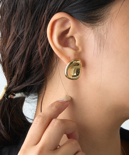 Jena espace merveilleux(ジェナ エスパスメルヴェイユ)の「クボミピアス(ピアス(両耳用)・レディース・シルバー/ゴールド・FREE)」の8枚目の写真