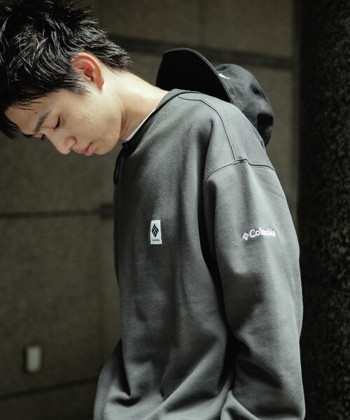 FREAK'S STORE（フリークスストア）の「限定展開 Columbia×FREAK'S STORE/コロンビア 別注 インペリアルパーク ワンポイントロゴ クルーネックスウェット（スウェット・メンズ・チャコールグレー/アッシュグレー/ベージュ/ネイビー/ブラック・SMALL/MEDIUM/LARGE/X-LARGE）」の16枚目の写真