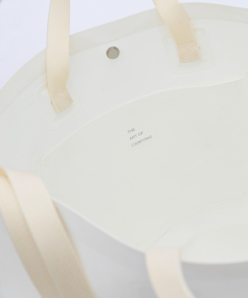 THE ART OF CARRYING(ジアートオブキャリング)の「【THE ART OF CARRYING】PAPER D(ショルダーバッグ・レディース・ホワイト/ブラック・FREE)」の4枚目の写真