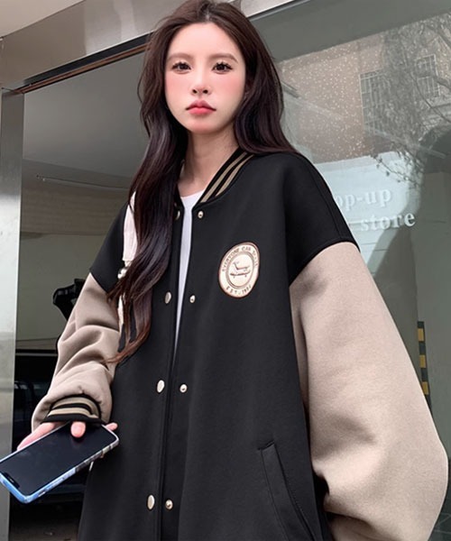 Mayree(メイリー)の「【Mayree】スタジャン ブルゾン ジャケット アウター(ブルゾン・レディース・ブラウン/ブラック・SMALL/MEDIUM/LARGE)」の3枚目の写真