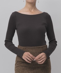カップ付きTシャツ バックオープン 10分袖