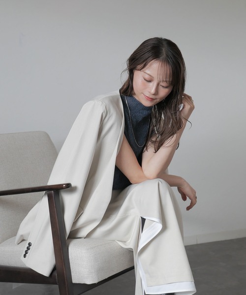 Reurie'（レウリィ）の「オリジナルサイドギャザーロングスリットスカート／original side gather long slit skirt ロング丈 Iライン タイト きれいめ 大人カジュアル レディライク シンプル オフィスカジュアルブラウン 茶 グレー ブラック 黒（スカート・レディース・グレー/ブラック/ブラウン・FREE）」の5枚目の写真