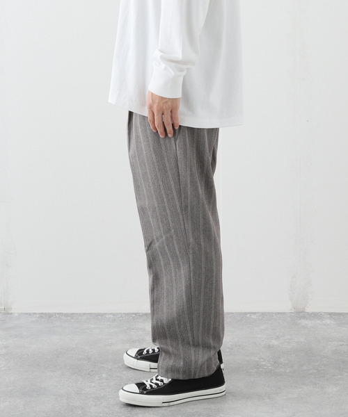 417 EDIFICE（フォーワンセブンエディフィス）の「ストライプ 2タックイージー（スラックス・メンズ・ブラック×ブラック/ベージュ・MEDIUM/SMALL/LARGE）」の9枚目の写真