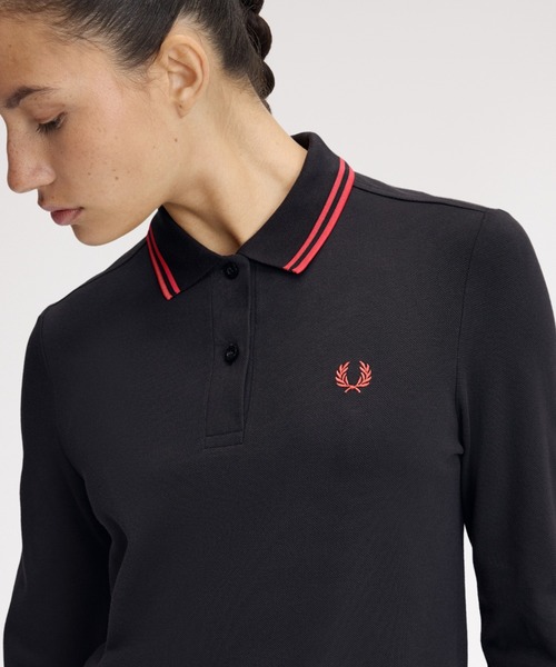 FRED PERRY（フレッドペリー）の「The Long Sleeve Fred Perry Shirt Dress／フレッドペリー長袖ポロシャツワンピース（ワンピース・レディース・ブラック/ダークブルー/ブラック系その他/ダークグレー・8/10）」の19枚目の写真