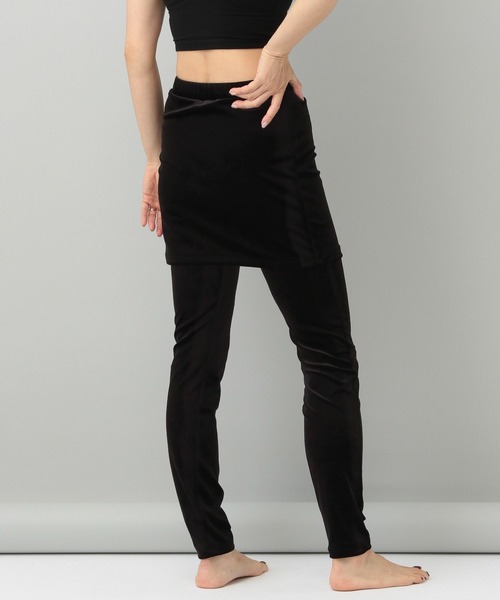 e/rm（イーアールエム）の「【e/rm】トリアセテートベロアレギンスパンツ（レギンス/スパッツ・レディース・ブラック・FREE）」の4枚目の写真