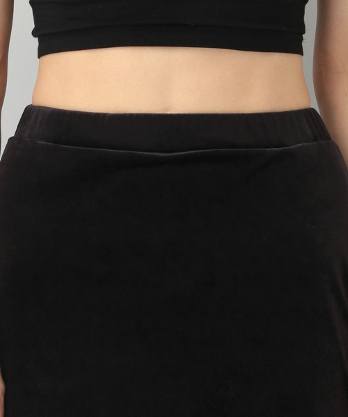 e/rm（イーアールエム）の「【e/rm】トリアセテートベロアレギンスパンツ（レギンス/スパッツ・レディース・ブラック・FREE）」の8枚目の写真