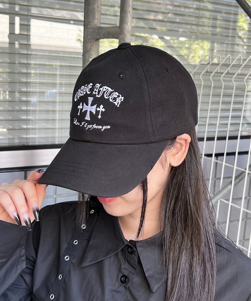 Figments（フィグメンツ）の「ゴシックロゴキャップ（キャップ・レディース・グレー/ブラック・FREE）」の4枚目の写真