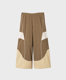 FACCIES（ファチーズ）｜ファッションアイテム一覧 - WEAR