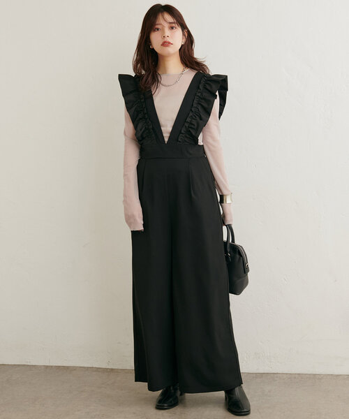 natural couture(ナチュラルクチュール)の「【WEB限定】異素材フリルVネックサロペ(その他パンツ・レディース・ブラウン/グレイッシュベージュ/ブラック・LARGE/MEDIUM)」の12枚目の写真