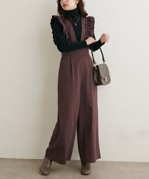 natural couture(ナチュラルクチュール)の「【WEB限定】異素材フリルVネックサロペ(その他パンツ・レディース・ブラウン/グレイッシュベージュ/ブラック・LARGE/MEDIUM)」の20枚目の写真