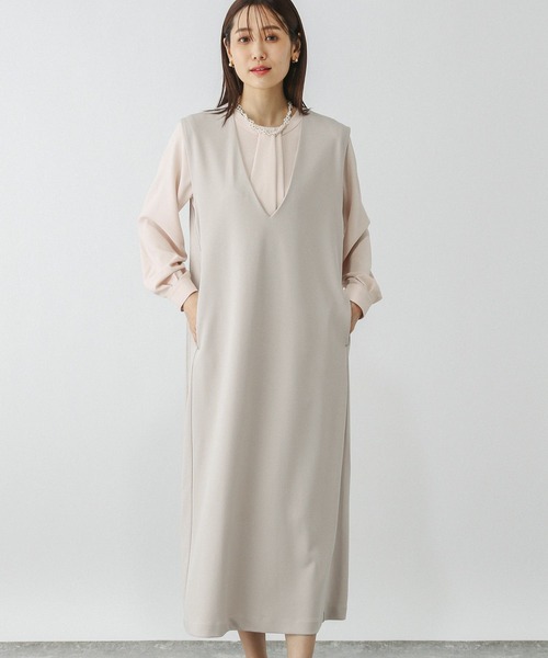 GLOBAL WORK（グローバルワーク）の「スゴラクストレッチVネックジャンスカ/133616（ジャンパースカート・レディース・ブラック/グレイッシュベージュ/ネイビー・MEDIUM/LARGE）」の17枚目の写真