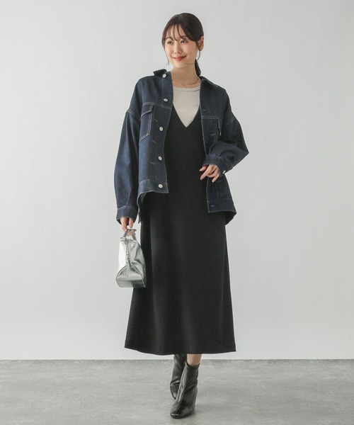 GLOBAL WORK（グローバルワーク）の「スゴラクストレッチVネックジャンスカ/133616（ジャンパースカート・レディース・ブラック/グレイッシュベージュ/ネイビー・MEDIUM/LARGE）」の22枚目の写真