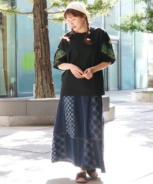 チチカカ（チチカカ）の「バンダナスリーブ刺繍Ｔシャツ（Tシャツ/カットソー・レディース・ホワイト/ブラック/イエロー・FREE）」の14枚目の写真