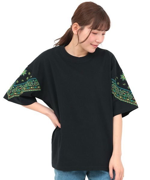チチカカ（チチカカ）の「バンダナスリーブ刺繍Ｔシャツ（Tシャツ/カットソー・レディース・ホワイト/ブラック/イエロー・FREE）」の18枚目の写真