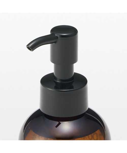 無印良品（ムジルシリョウヒン）の「精油の香り　ハンドソープ　イランイラン＆オレンジの香り　２００ｍＬ（ハンドソープ・レディース・その他・FREE）」の2枚目の写真