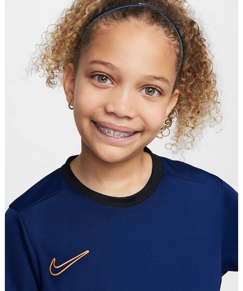 NIKE（ナイキ）の「《NIKEアパレル》K NK DF ACD25 TOP SS -PD（Tシャツ/カットソー・キッズ・ホワイト/ダークブルー/ブルー/ブラック/グリーン系その他/ベージュ系その他/グレー系その他・160/150/140/130）」の11枚目の写真