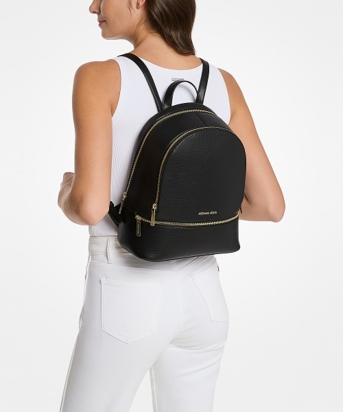 MICHAEL KORS 黒 レザー リュック　バックパック　正規品　ほぼ未使用 セール】RHEA ZIP ぺブル レザー バックパック ミディアム（バック