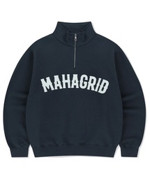 『mahagrid/マハグリッド』 ARCH LOGO APPLIQUE HALF ZIP-UP SWEATSHIRT/アーチロゴアプリケーハーフZIPUPスウェット