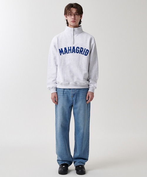 MAHAGRID(マハグリッド)の「『mahagrid/マハグリッド』 ARCH LOGO APPLIQUE HALF ZIP-UP SWEATSHIRT/アーチロゴアプリケーハーフZIPUPスウェット(スウェット・レディース・ライトグレー/ネイビー/パープル・M/L)」の4枚目の写真
