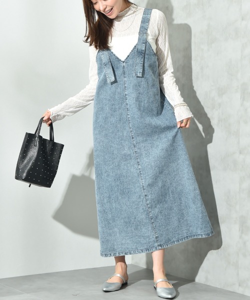 INTERPLANET(インタープラネット)の「ベルトデニムジャンスカ(ワンピース・レディース・ブルー/ブラック・FREE)」の1枚目の写真
