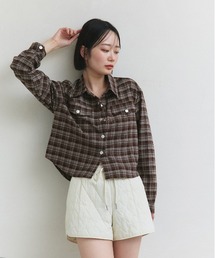 ショート丈 チェックシャツ