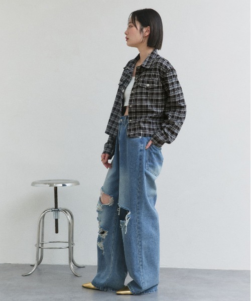 ad thie(アドティエ)の「ショート丈 チェックシャツ(シャツ/ブラウス・レディース・ブラック/ブラウン/ダークブラウン・FREE)」の5枚目の写真