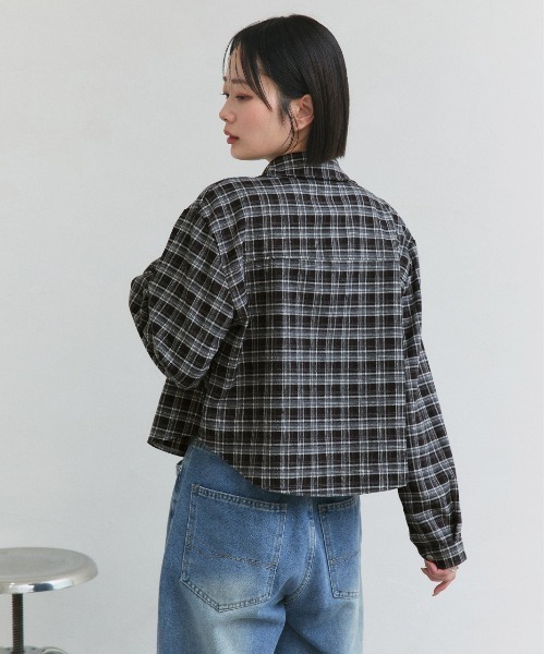 ad thie(アドティエ)の「ショート丈 チェックシャツ(シャツ/ブラウス・レディース・ブラック/ブラウン/ダークブラウン・FREE)」の10枚目の写真