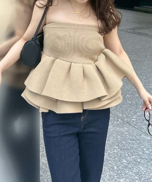 styling/ ラッフルニットベアトップ ベージュ styling/ラッフルニットベアトップベージュ セール】ラッフルニット