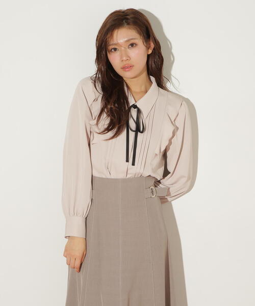 JILL by JILL STUART（ジルバイジルスチュアート）の「リボン付きピンタックブラウス（シャツ/ブラウス・レディース・ブルー/ピンク/ホワイト系その他・FREE）」の9枚目の写真