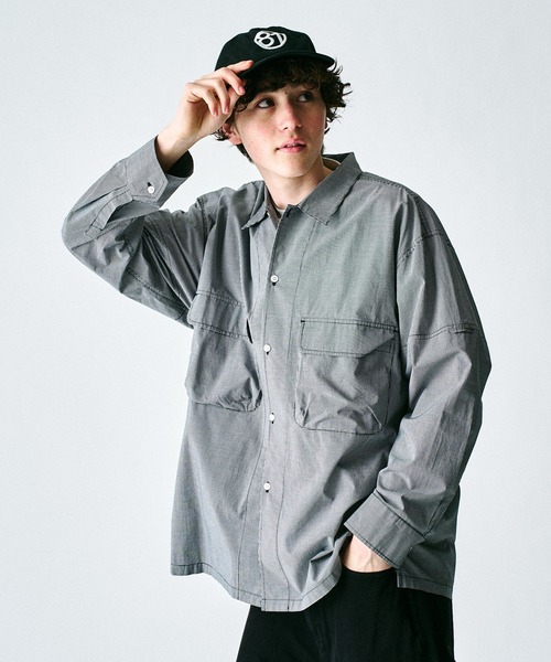 417 EDIFICE（フォーワンセブンエディフィス）の「【ZOZO限定】デタッチャブル ハンティングシャツ（シャツ/ブラウス・メンズ・グリーン/ブラック/オレンジ系その他/ブルー系その他/ブラック×ホワイト・S/M/L/XL）」の2枚目の写真