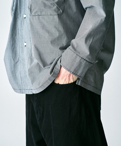 417 EDIFICE（フォーワンセブンエディフィス）の「【ZOZO限定】デタッチャブル ハンティングシャツ（シャツ/ブラウス・メンズ・グリーン/ブラック/オレンジ系その他/ブルー系その他/ブラック×ホワイト・S/M/L/XL）」の11枚目の写真